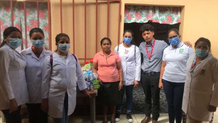 Visita a Casa del Adulto Mayor